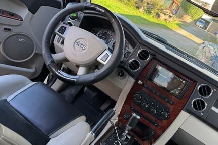 Jeep Commander 267.582 km 9.000 &euro; Odenthal 51519