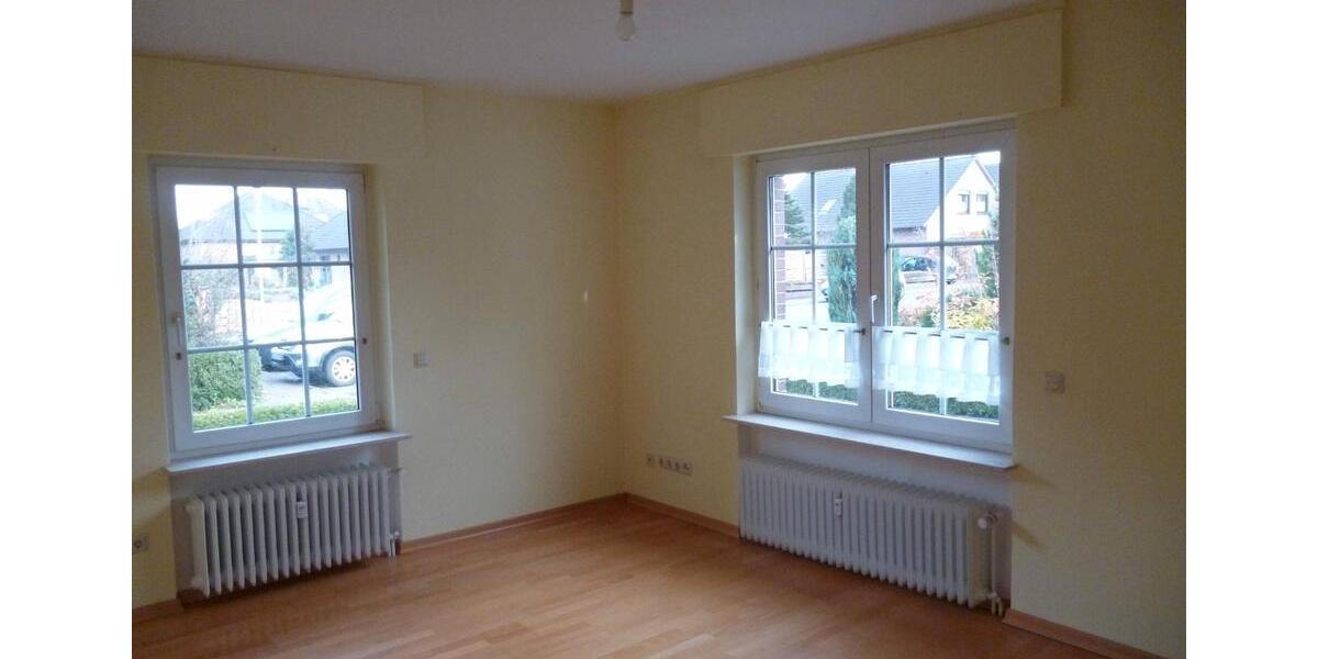 Mehrfamilienhaus, Wohnhaus Wiefelstede - 8 Zimmer, 229 m&sup2;, 390.000&euro; | Angebot:26781572