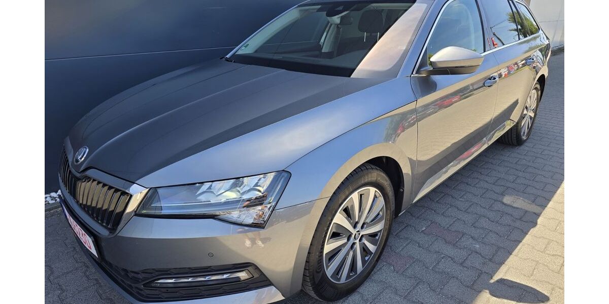 Skoda Superb 67.400 km 25.690 &euro; Radebeul 01445