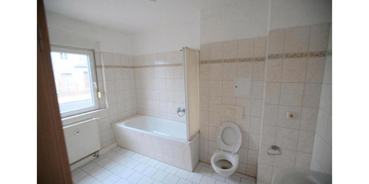 Hochparterre Döbeln - 3 Zimmer, 73 m&sup2;, 400&euro; | Angebot:26007484