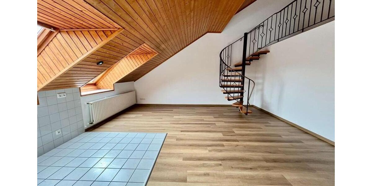 Maisonettenwohnung Bergheim - 2 Zimmer, 79 m&sup2;, 900&euro; | Angebot:26124672