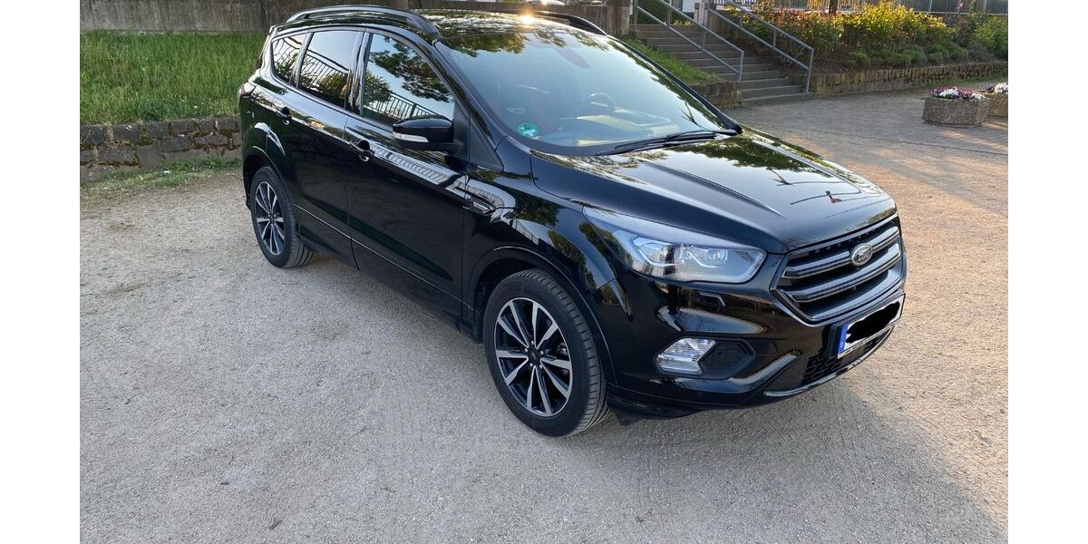 Ford Kuga 80.400 km 12.700 &euro; Mainz 55116