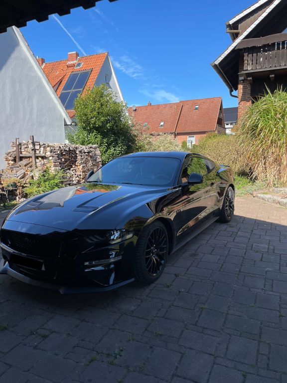 Ford Mustang 76.000 km 39.900 € Uelzen 29525