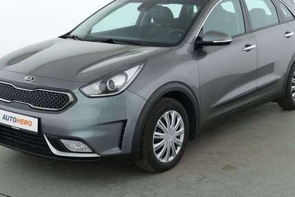 Kia Niro 86.123 km 16.390 &euro; Stuttgart 70195