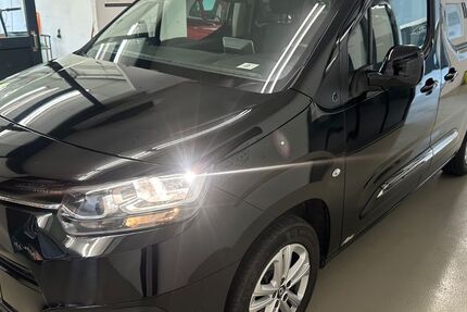 Toyota Proace City 64.094 km 20.690 &euro; LEONBERG 71229