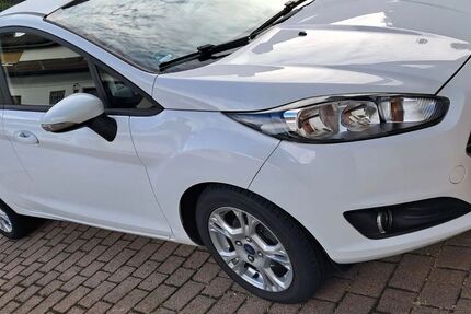Ford Fiesta 130.000 km 4.900 &euro; Bühlertal 77830