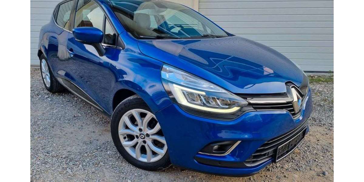 Renault Clio 142.210 km 9.499 &euro; Senden 89250
