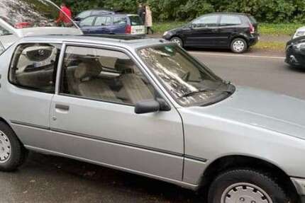 Peugeot 205 198.000 km 1.234 € mülheim an der ruhr 45475