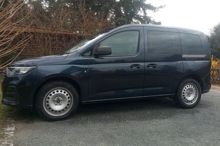 Ford Tourneo Connect 19.000 km 22.990 &euro; Dresden 01156