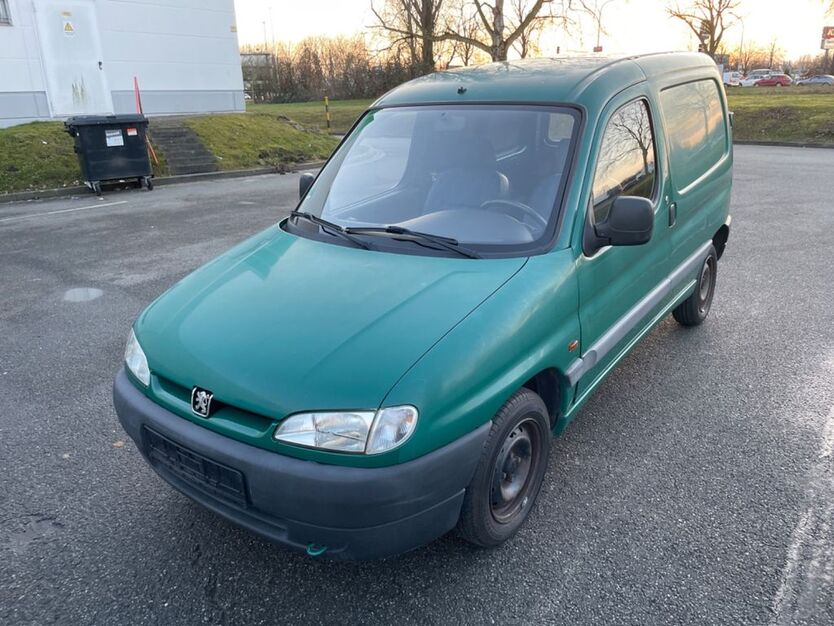 Peugeot Partner 168.500 km 1.999 € Bremen 28279