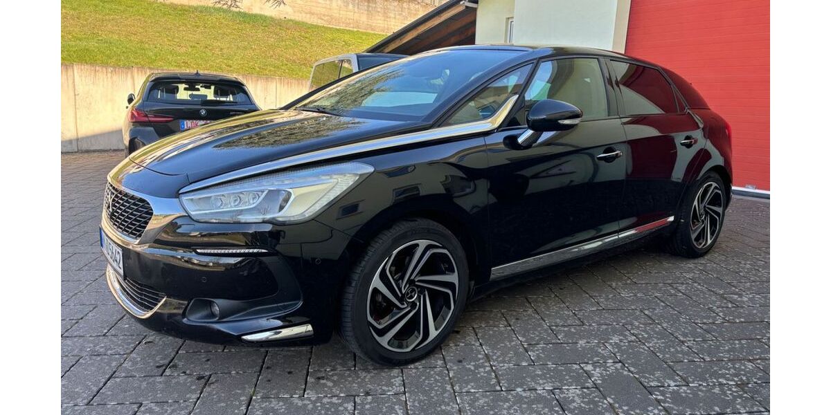 DS Automobiles DS5 78.980 km 12.499 &euro; Dillenburg 35685
