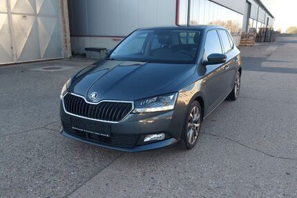 Skoda Fabia 87.845 km 11.990 &euro; Saalburg-Ebersdorf 07929