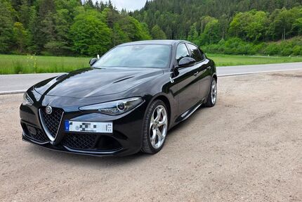 Alfa Romeo Giulia 103.000 km 43.500 &euro; Regensburg 93047