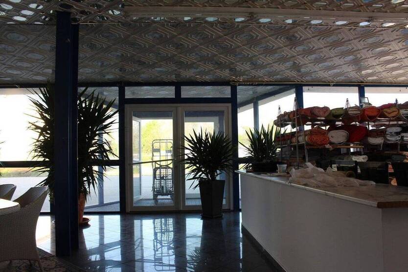Zweigenerationshaus & Gewerbehalle | 1.920 m² Grundstück | 1.440?€umbauter m²