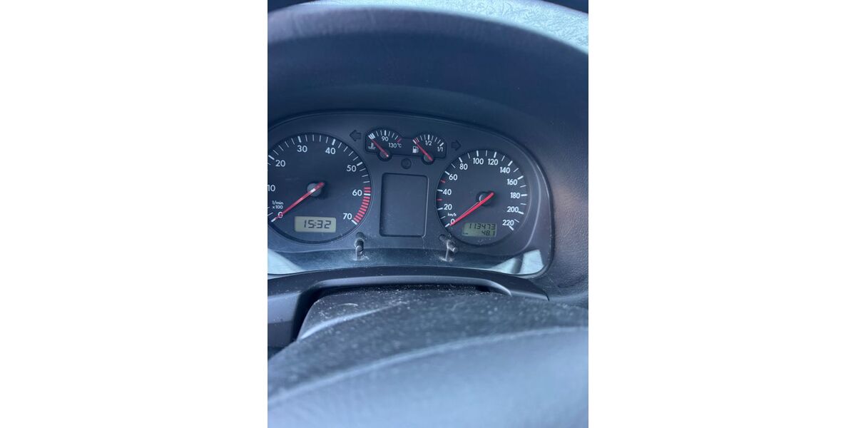 VW Golf 114.890 km 800 &euro; Großaitingen 86845