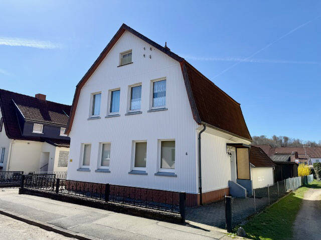 Einfamilienhaus Bad Lauterberg - 6 Zimmer, 150 m&sup2;, 105.000&euro; | Angebot:26275351