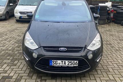 Ford S-Max 188.000 km 6.400 &euro; Solingen 42719