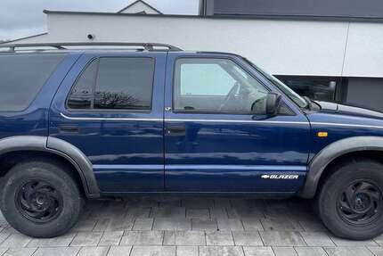 Chevrolet Blazer 185.000 km 3.800 &euro; würzburg 97070