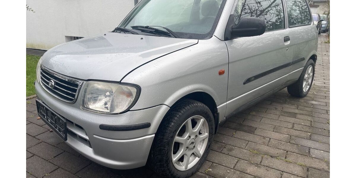 Daihatsu Cuore 131.983 km 2.399 &euro; Hannover 30629