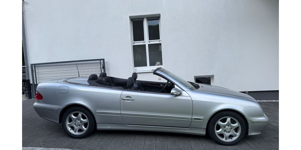 Mercedes-Benz CLK 230 146.000 km 8.900 &euro; Albstadt 72461