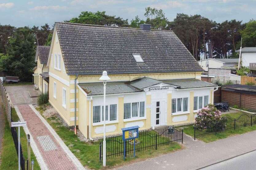 Haus zum Kaufen in Mönchgut 1.200.000 € 400 m²
