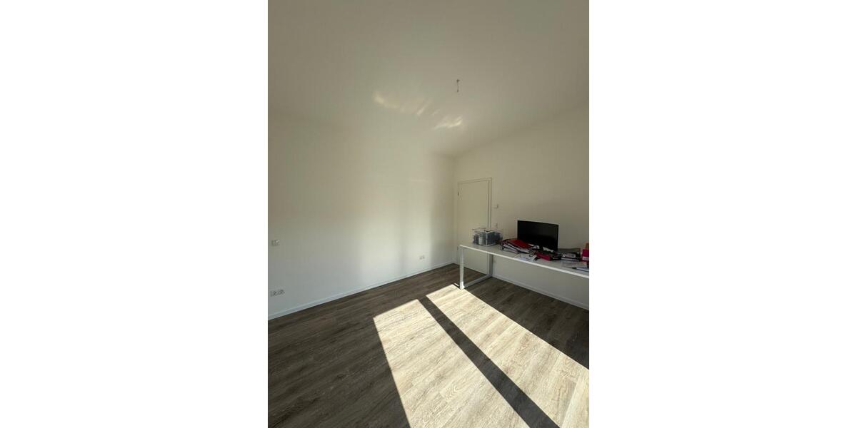 Einfamilienhaus Plaidt - 3 Zimmer, 133 m&sup2;, 1.250&euro; | Angebot:23767489