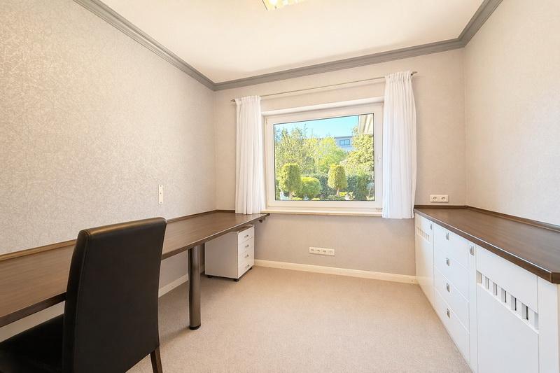 Exkl. Winkelwalmdachbungalow auf einem TRAUMgrundstück in TOP verkehrsberuhigte Lage! - Bungalow Kaltenkirchen | Angebot:26384557
