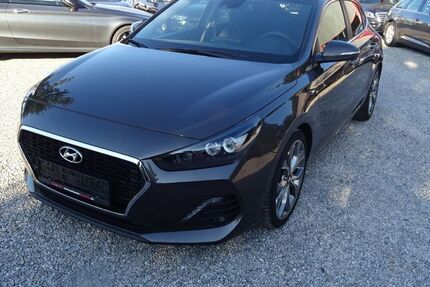 Hyundai i30 111.719 km 14.990 € Ismaning 85737