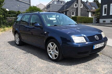 VW Bora 260.706 km 2.100 &euro; Remscheid 42857