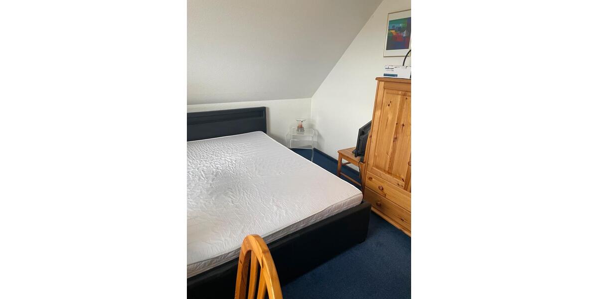 Einfamilienhaus Hildesheim Bockfeld - 5 Zimmer, 145 m&sup2;, 1.800&euro; | Angebot:25224680