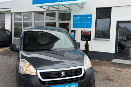 Peugeot Partner 111.000 km 6.490 &euro; Essingen 73457
