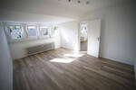 == Helle 3-Zimmerwohnung in zentraler Lage von Hiddesen ==