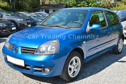 Renault Clio 156.684 km 2.499 &euro; Chemnitz 09114