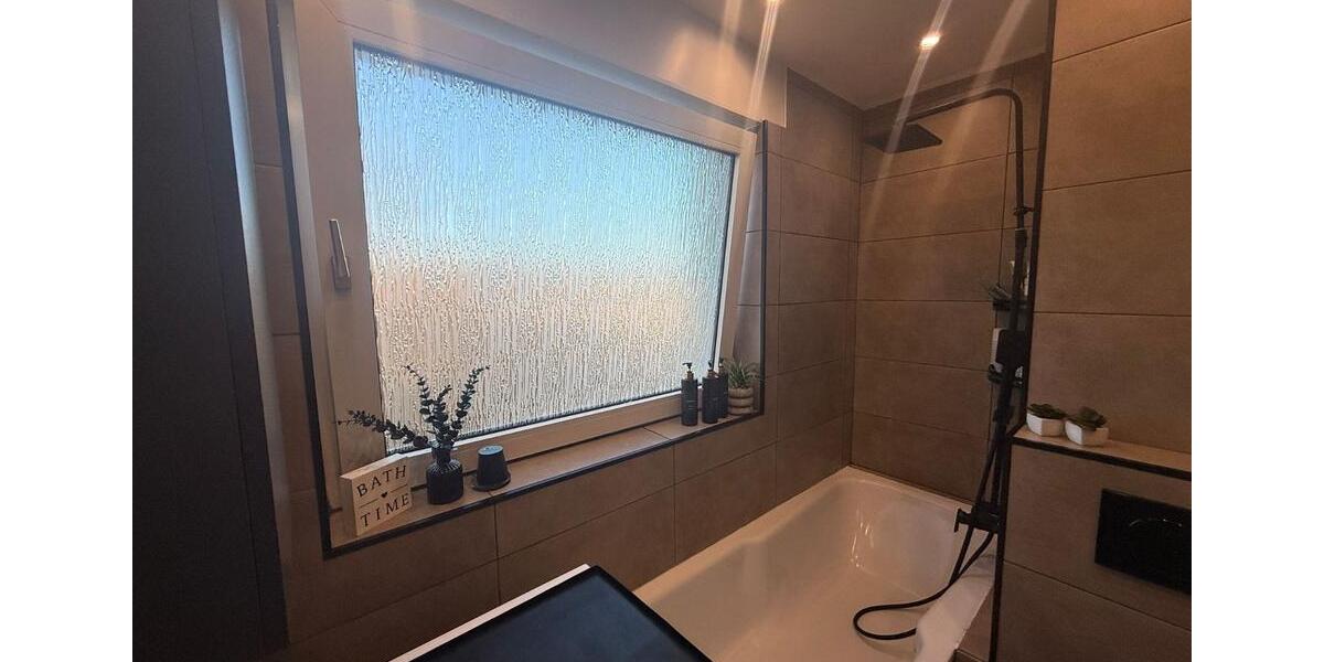 Dachgeschoßwohnung Schwerte - 3.5 Zimmer, 72 m&sup2;, 239.000&euro; | Angebot:25568103