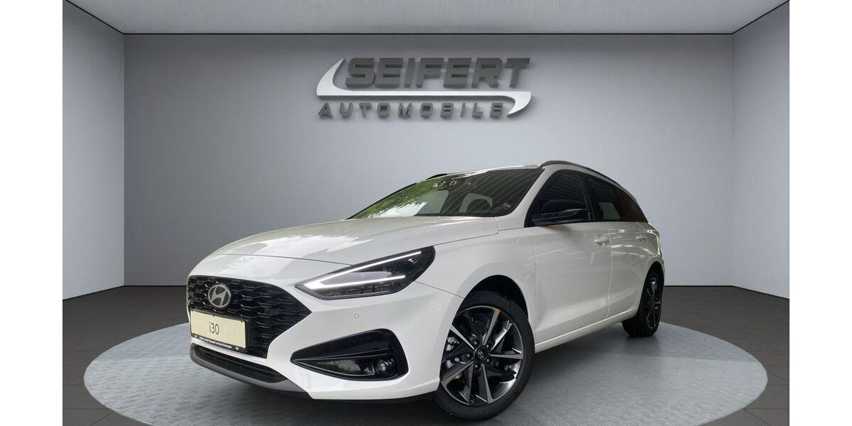 Hyundai i30 2.000 km 28.550 &euro; Bad Neustadt 97616