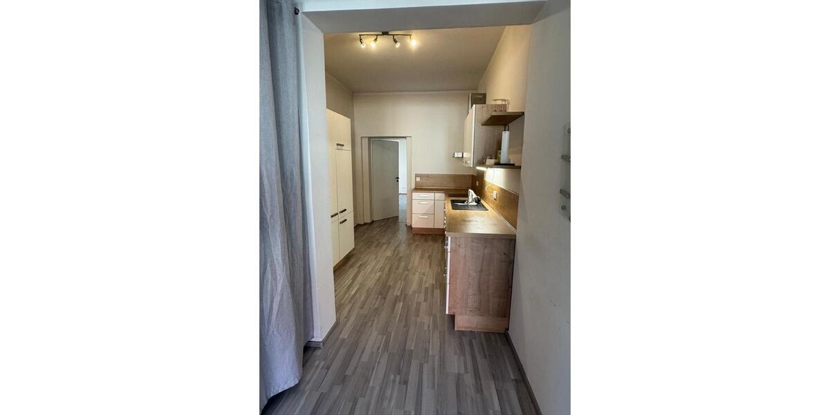 Erdgeschoßwohnung Cottbus - 2 Zimmer, 79 m&sup2;, 820&euro; | Angebot:26645551