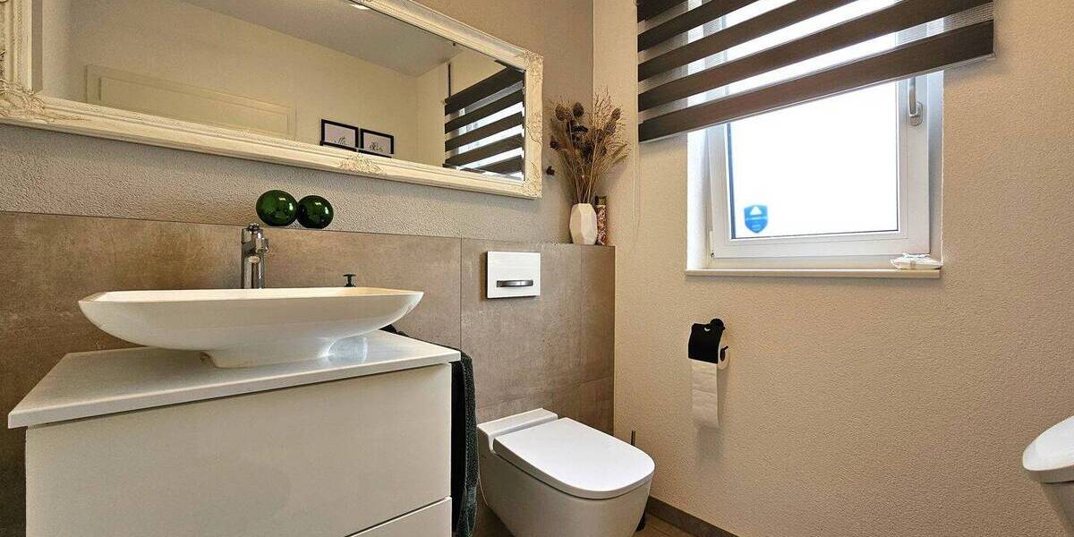 Einfamilienhaus Waldshut-Tiengen Waldshut - 4 Zimmer, 140 m&sup2;, 2.200&euro; | Angebot:26028505