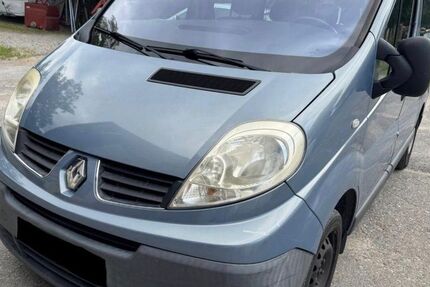 Renault Trafic 196.000 km 7.999 &euro; Wiefelstede-Borbeck 26215