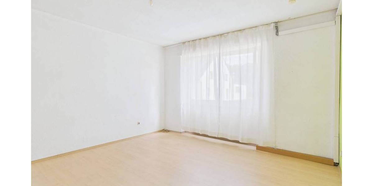 Charmantes Wohn- und Geschäftshaus mit großem Garten. L - Echternach nur 5min! 6 zimmer