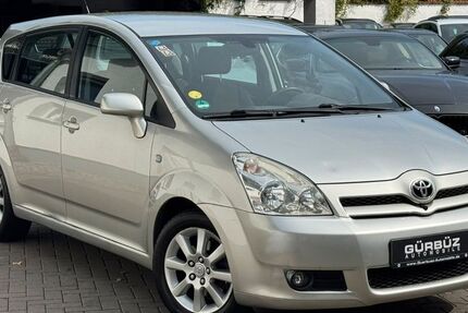 Toyota Corolla Verso 145.000 km 4.890 &euro; Wiesbaden 65201