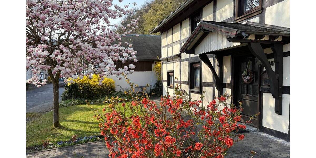 Einfamilienhaus Eitorf - 4 Zimmer, 80 m&sup2;, 149.000&euro; | Angebot:26257722