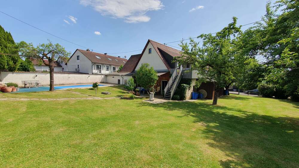 Einfamilienhaus Filderstadt - 9.5 Zimmer, 211 m&sup2;, 599.000&euro; | Angebot:26665690
