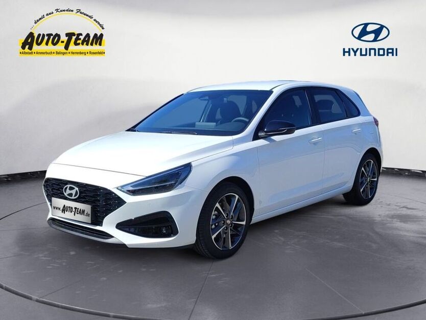 i30