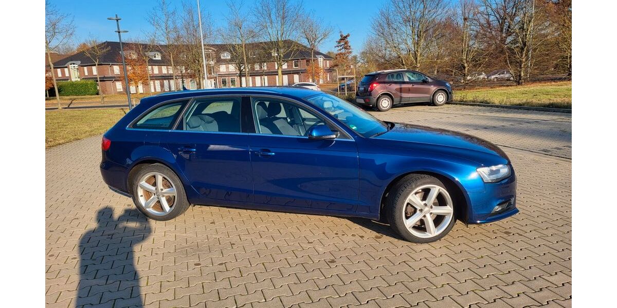 Audi A4 211.000 km 12.900 &euro; Delmenhorst 27749