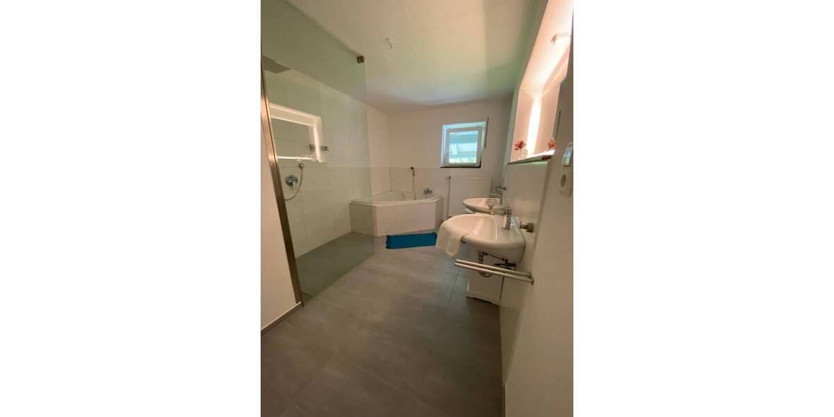 Etagenwohnung Leutkirch im Allgäu Hinznang - 4 Zimmer, 133 m&sup2;, 525.000&euro; | Angebot:26798848