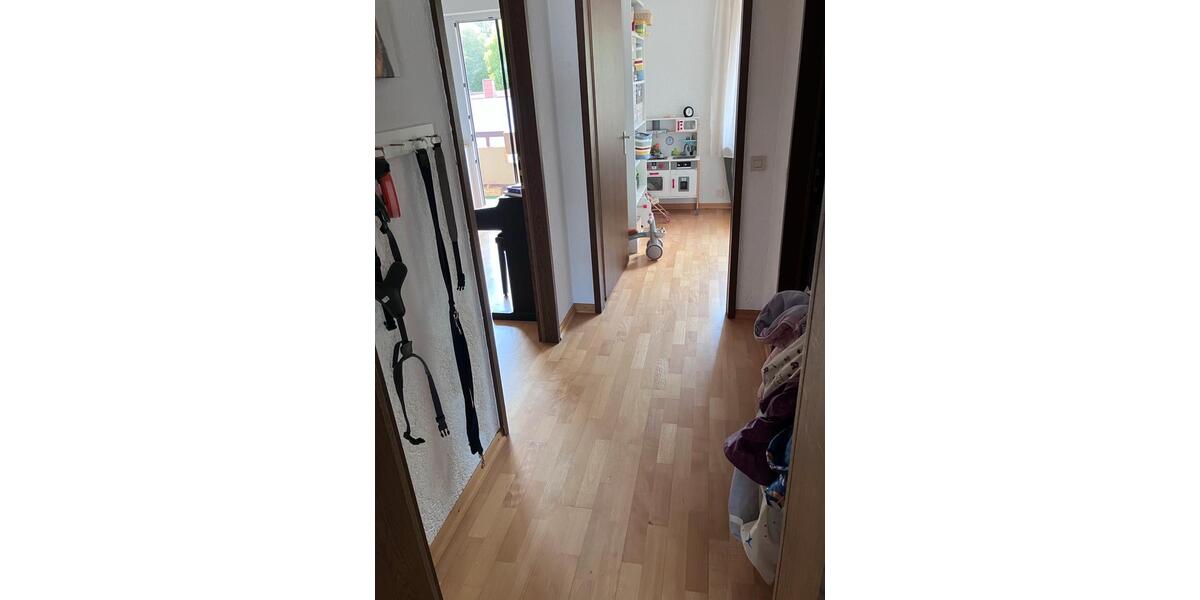 Etagenwohnung Saarbrücken Malstatt - 3 Zimmer, 67 m&sup2;, 159.000&euro; | Angebot:27096198