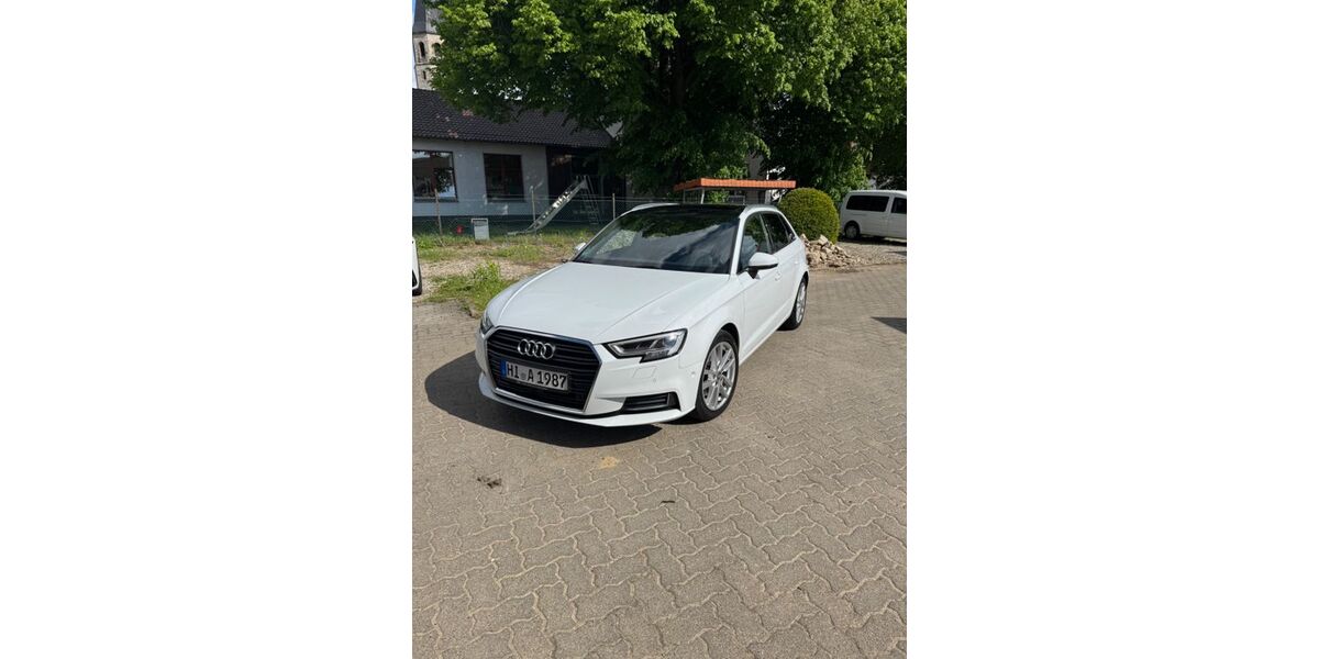 Audi A3 124.900 km 17.400 &euro; Hildesheim 31135