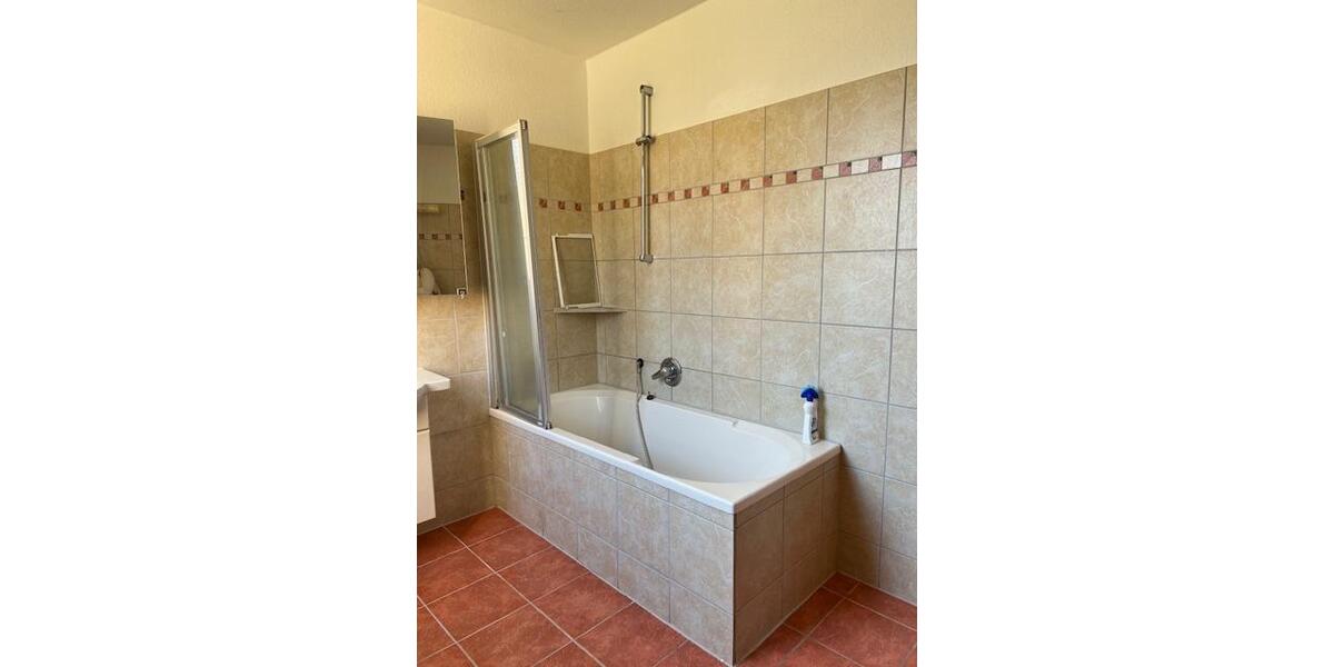 Etagenwohnung Lehre - 2 Zimmer, 69 m&sup2;, 600&euro; | Angebot:26249605