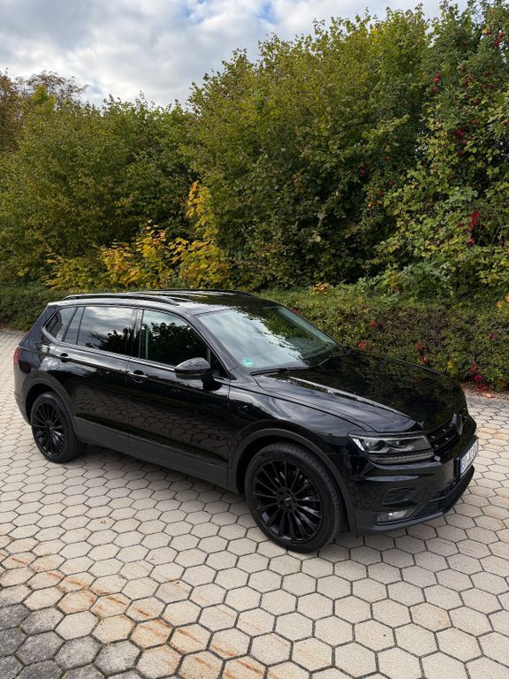 VW Tiguan Allspace 225.000 km 20.900 € Speichersdorf 95469