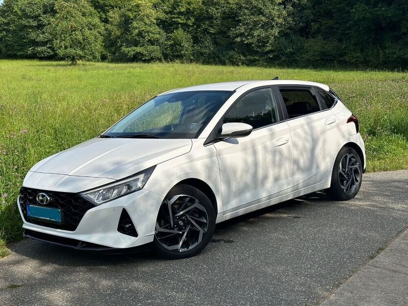 i20